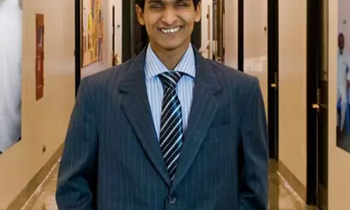 श्रीकांत बोला बने देश के पहले नेत्रहीन करोड़पति श्रीकांत बोला बने देश के पहले नेत्रहीन करोड़पति