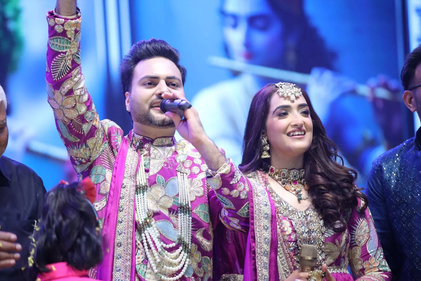 Prakhar - Saaz Completed a Classic Bhajan Clubbing Event in EastDelhi Prakhar - Saaz Completed a Classic Bhajan Clubbing Event in EastDelhi