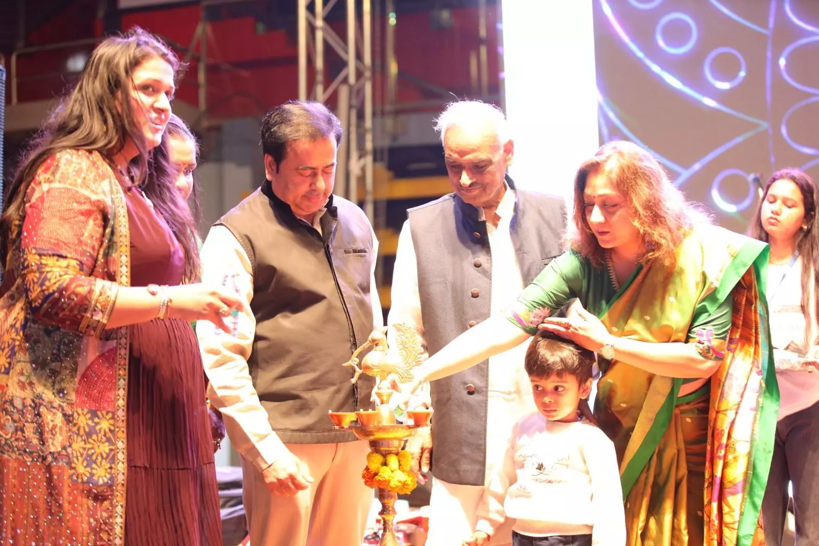 Prakhar - Saaz Completed a Classic Bhajan Clubbing Event in EastDelhi Prakhar - Saaz Completed a Classic Bhajan Clubbing Event in EastDelhi