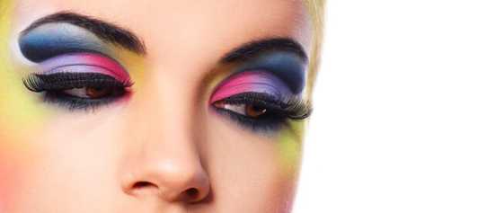 Step by Step Tutorial to Apply Eye Makeup
