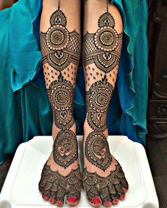 pakistani mehndi designs for feet